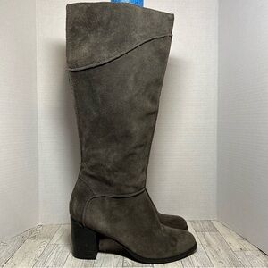 Frank Sarto gray suede tall boots size 10 stacked heels round toes